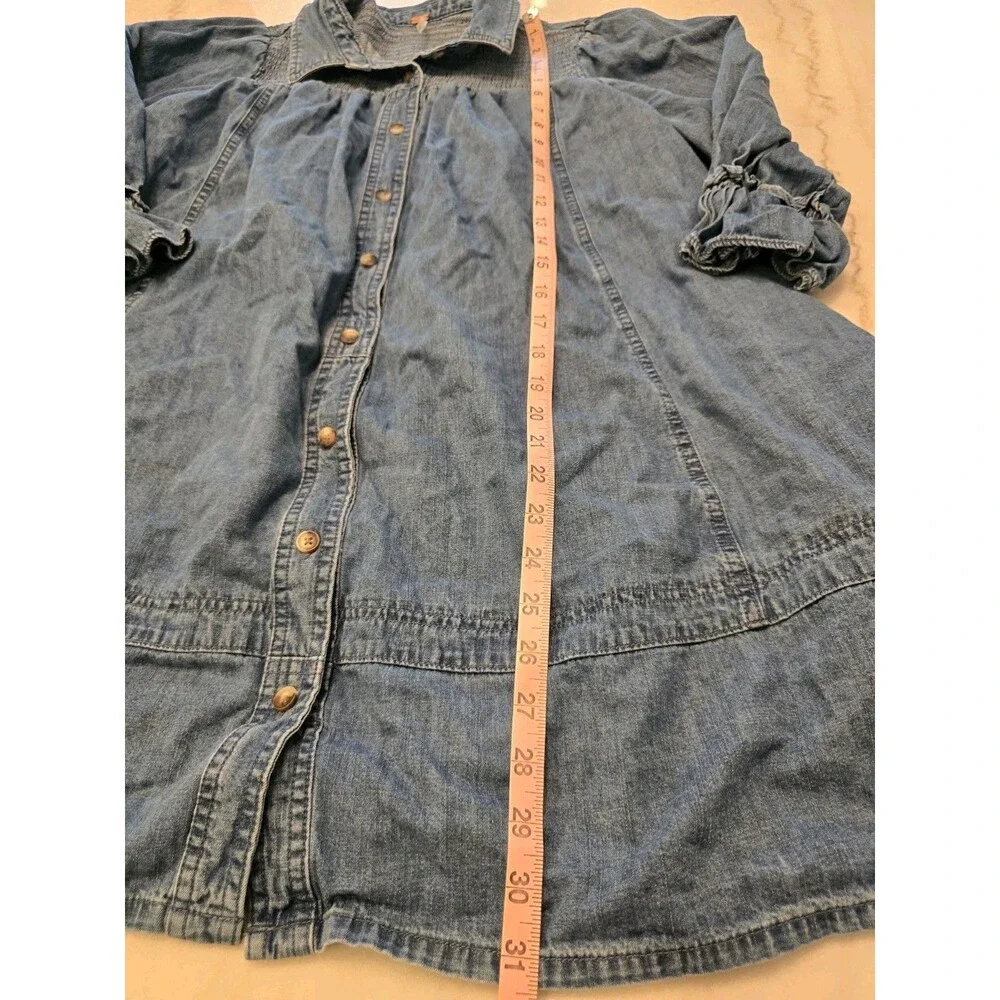 Free People Find Me Now Denim Smocked Button Down Mini Dress Tunic Pockets Med